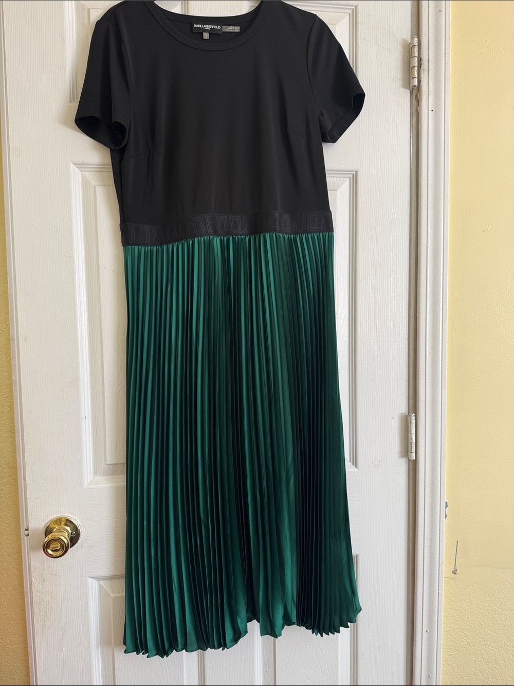 Karl Lagerfeld Black and Emerald Green Pleated Midi Dress